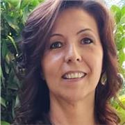 Laureata in giurisprudenza con esperienza formatore e ripetizioni studenti